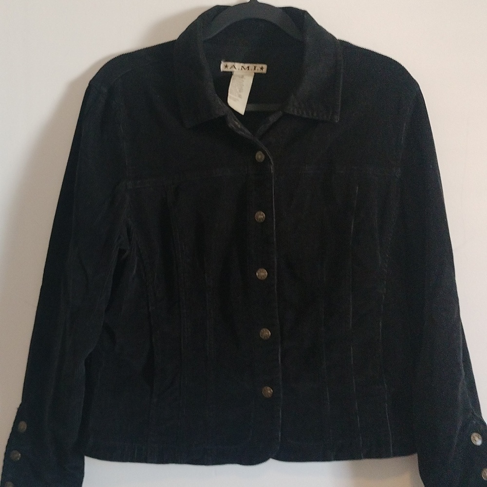 A.M.I womens snap buttons jacket size S. - Picture 3 of 13